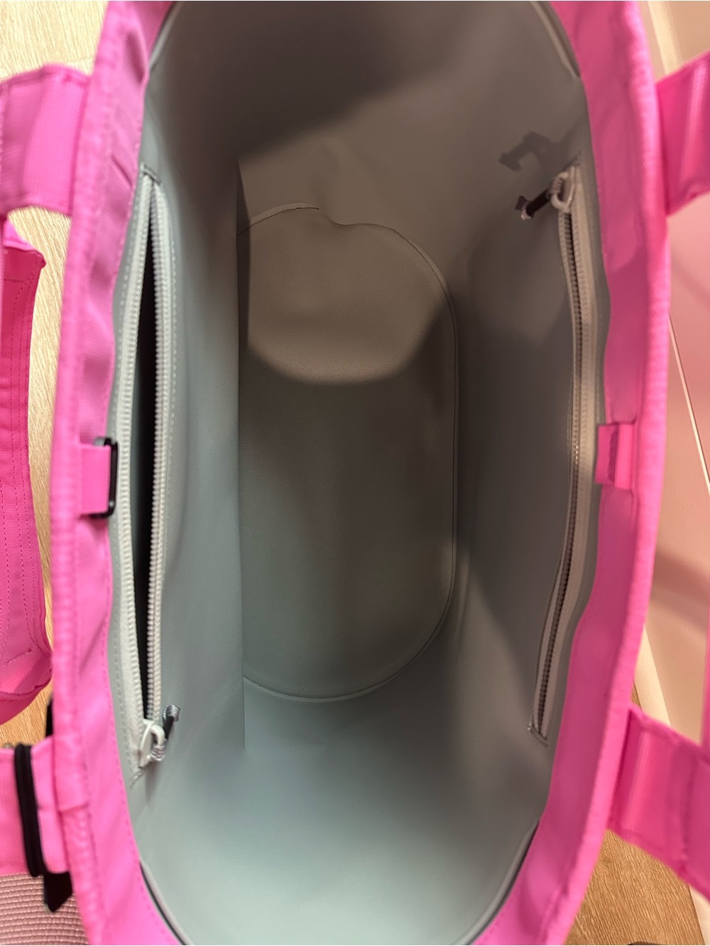 Yeti Camino 35 Pink - Picture 3 of 11